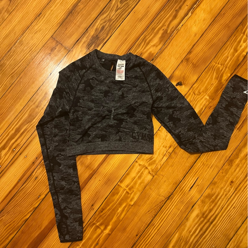 Gymshark Camo Long Sleeve Cropped Top